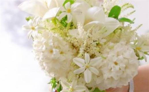 2027年10月18日结婚吉日查询 办喜事吉利吗