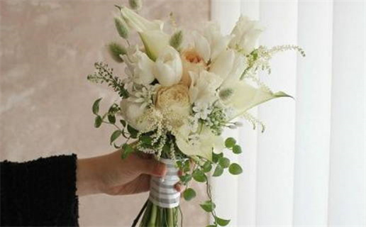 2026年农历八月初四是领证好日子吗 是领证好日子吗 2026年农历八月初四是领证好日子吗 是领证好日子吗